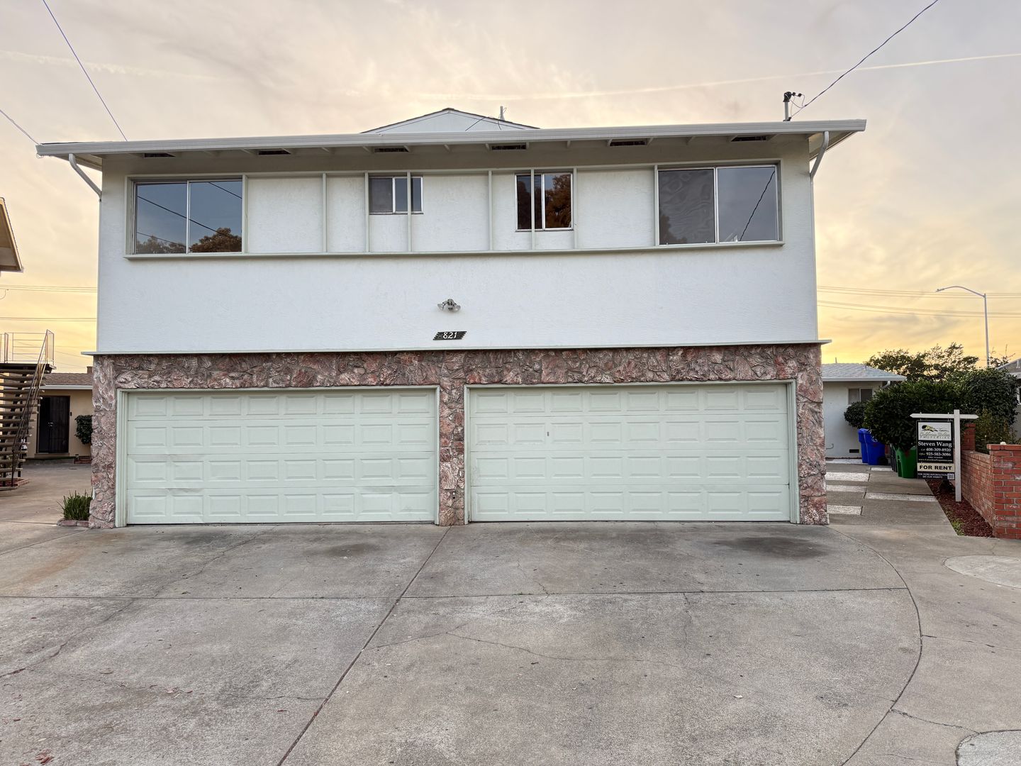 San Leandro Apartment: 821 Coburn Ct