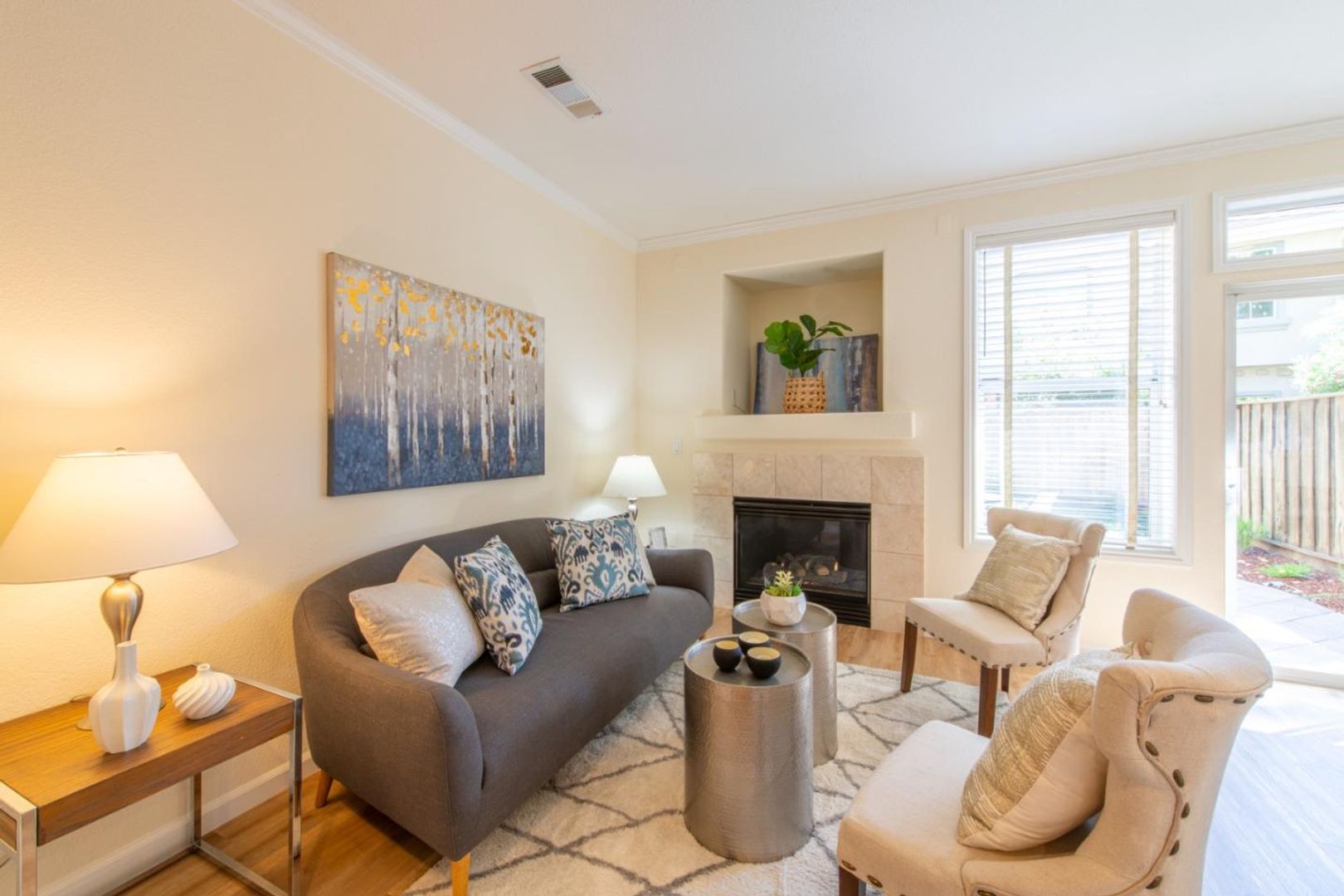 San Jose Townhome: 457 Ribbonwood Ave