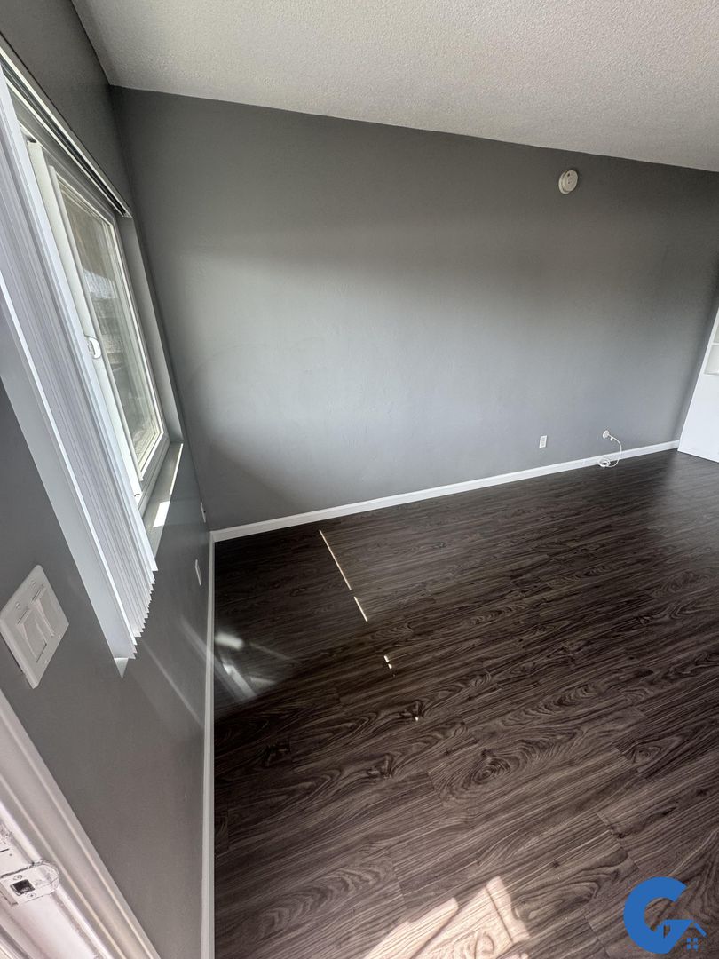 San Diego Apartment: 1440 Robinson Ave #8