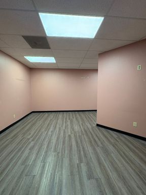 Office Space – photo 1