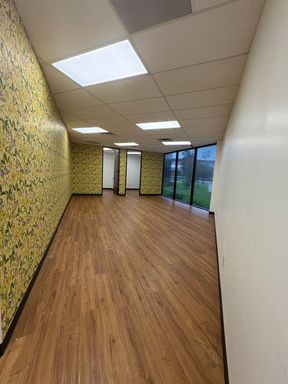 Office Space – photo 1