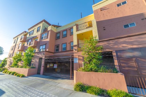 14055 Archwood Street - 401 – photo 1