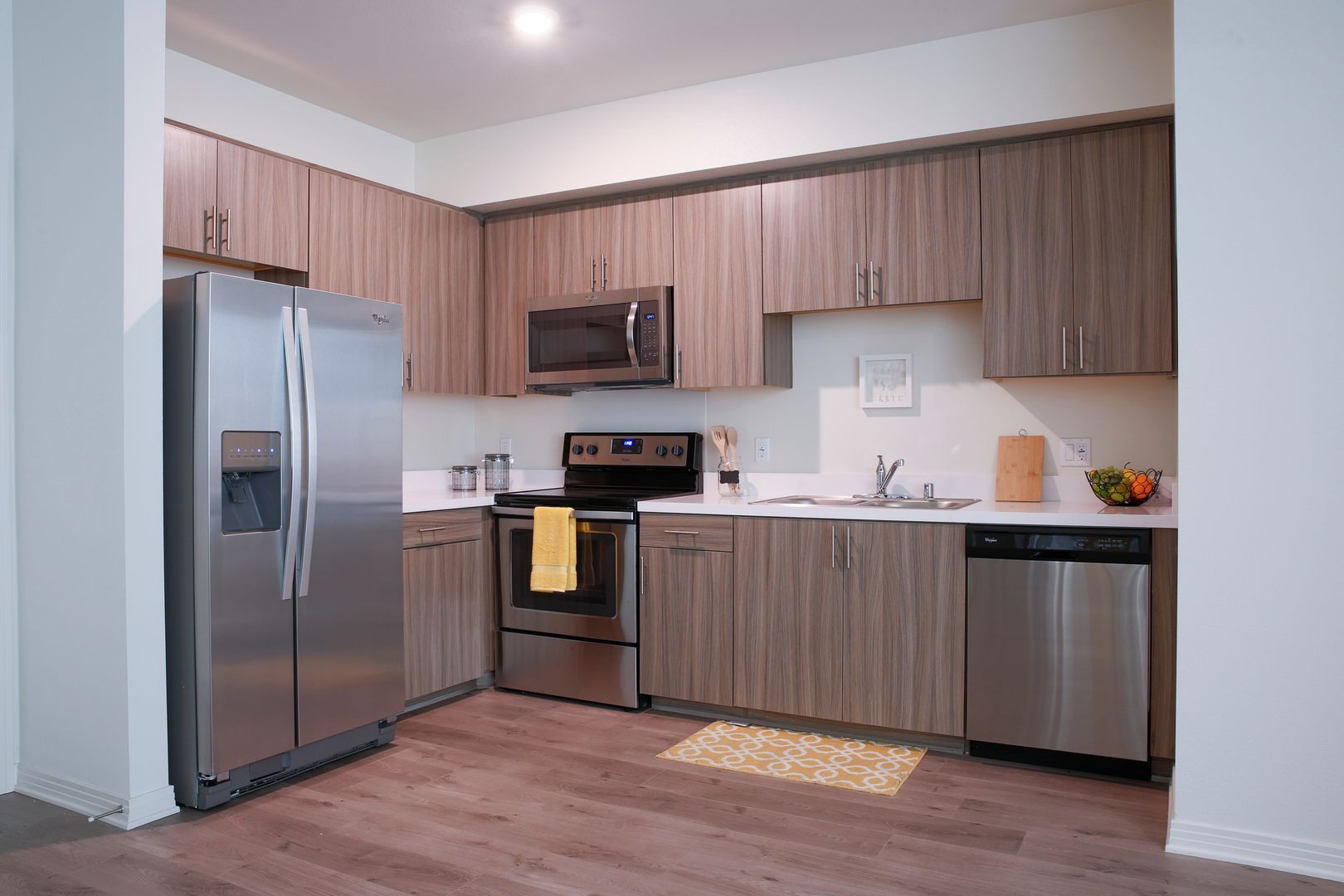 North Hollywood Apartment: 11430 Burbank Boulevard