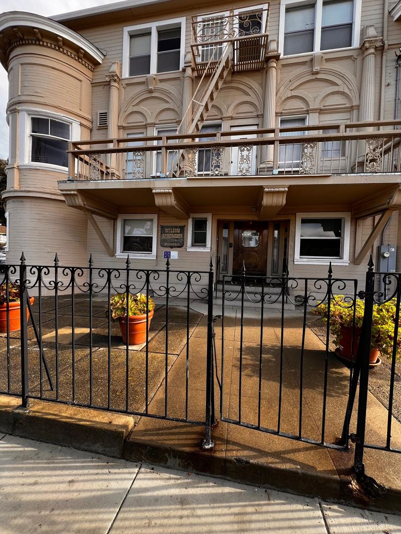 Hayward Apartment: 22284 Mission Blvd. - 07