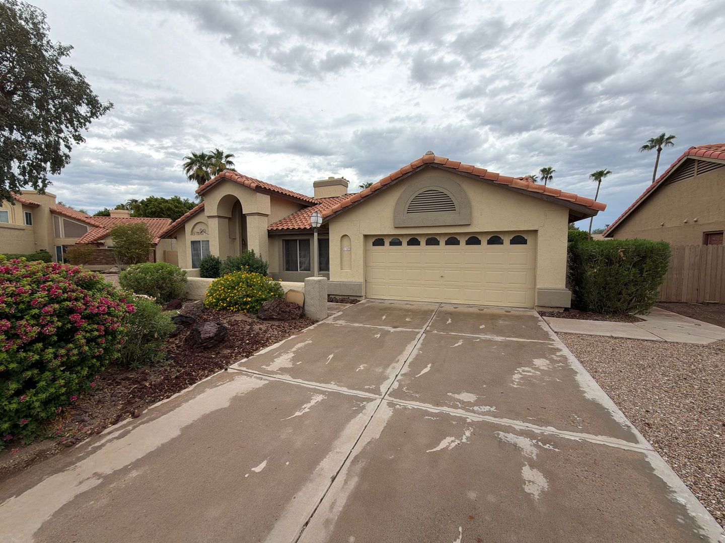 Chandler House: 837 N. Oak Court