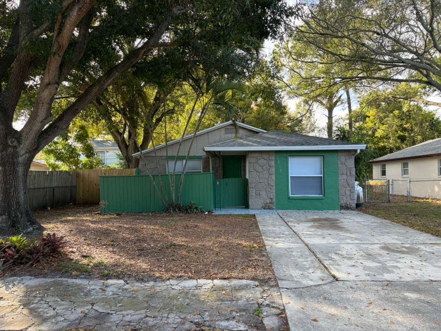 Gulfport House: 5610 11th Ave S