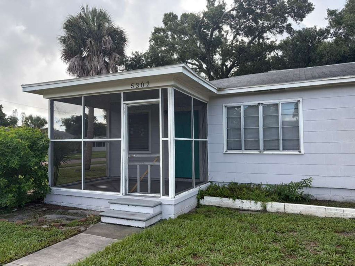 Gulfport Apartment: 5302 15th Ave S