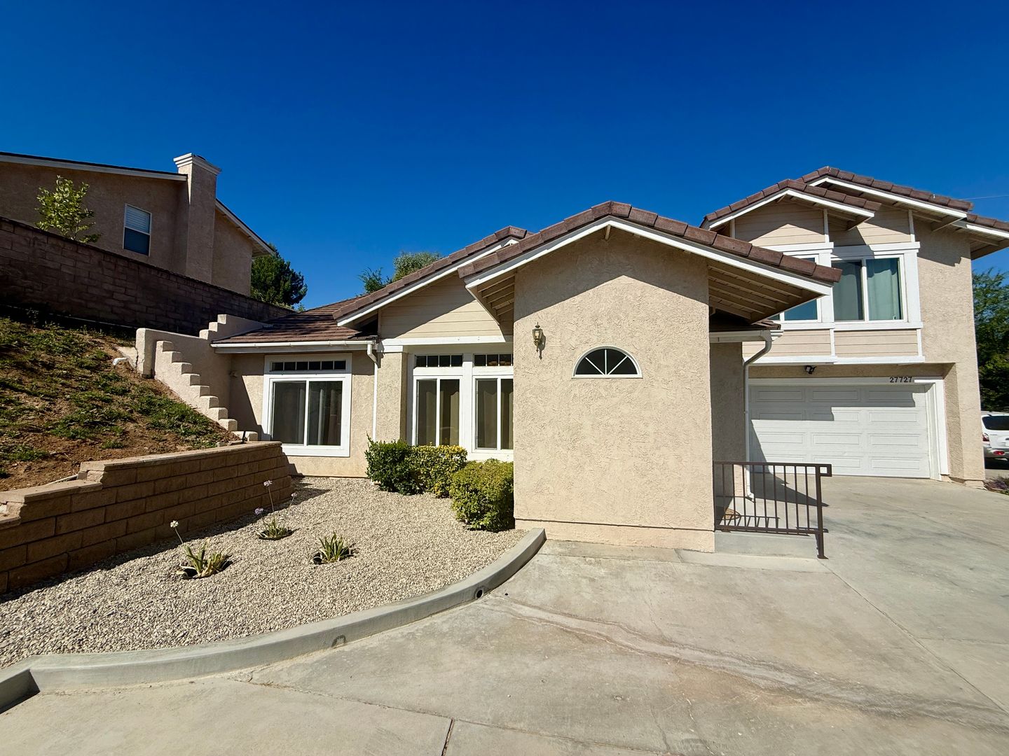 Santa Clarita House: 27727 Spandau Drive