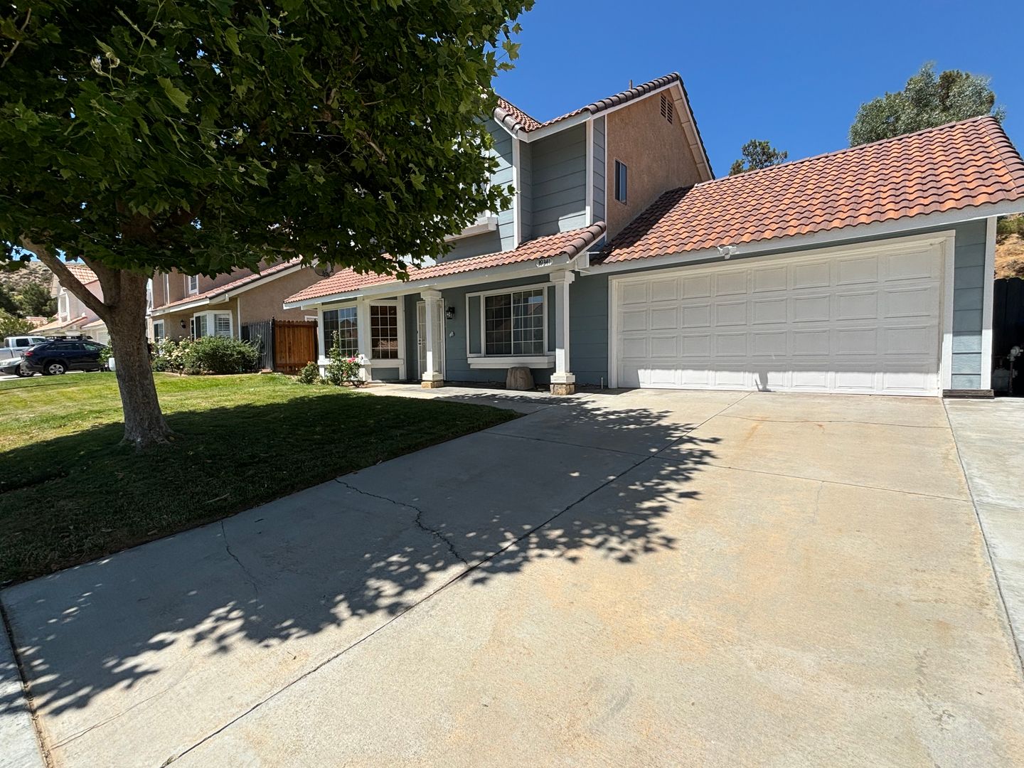 Palmdale House: 39341 Beacon Lane