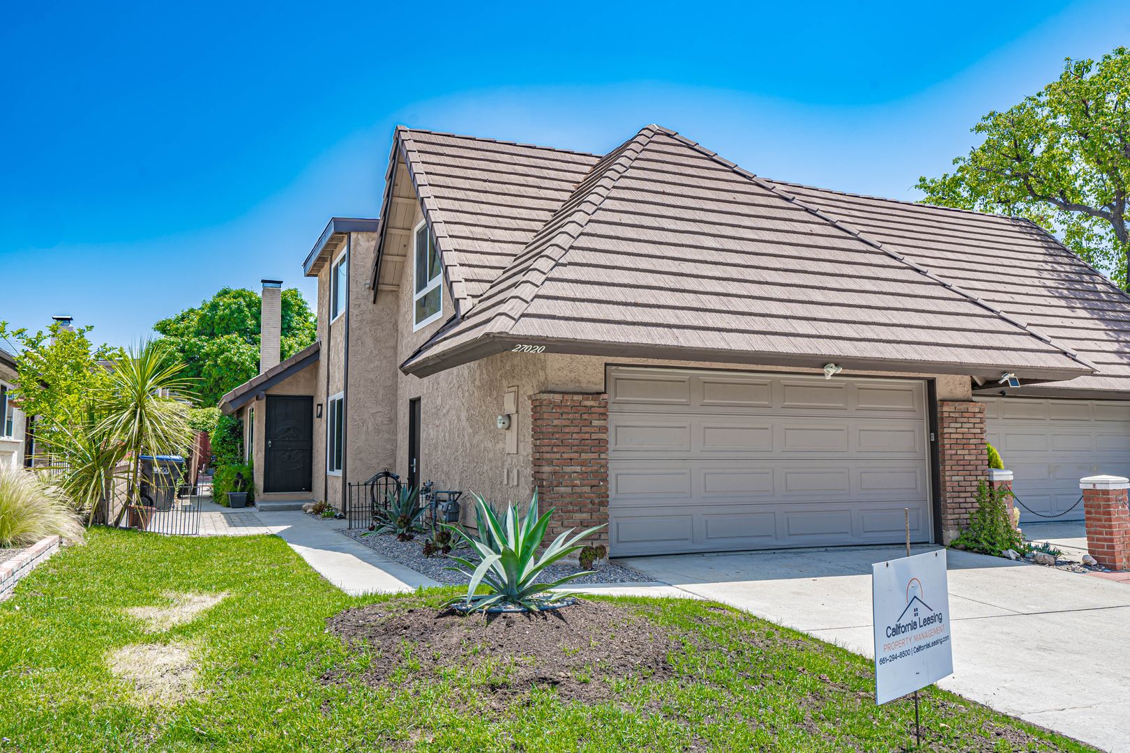 Santa Clarita House: 27020 Rio Pecos Drive