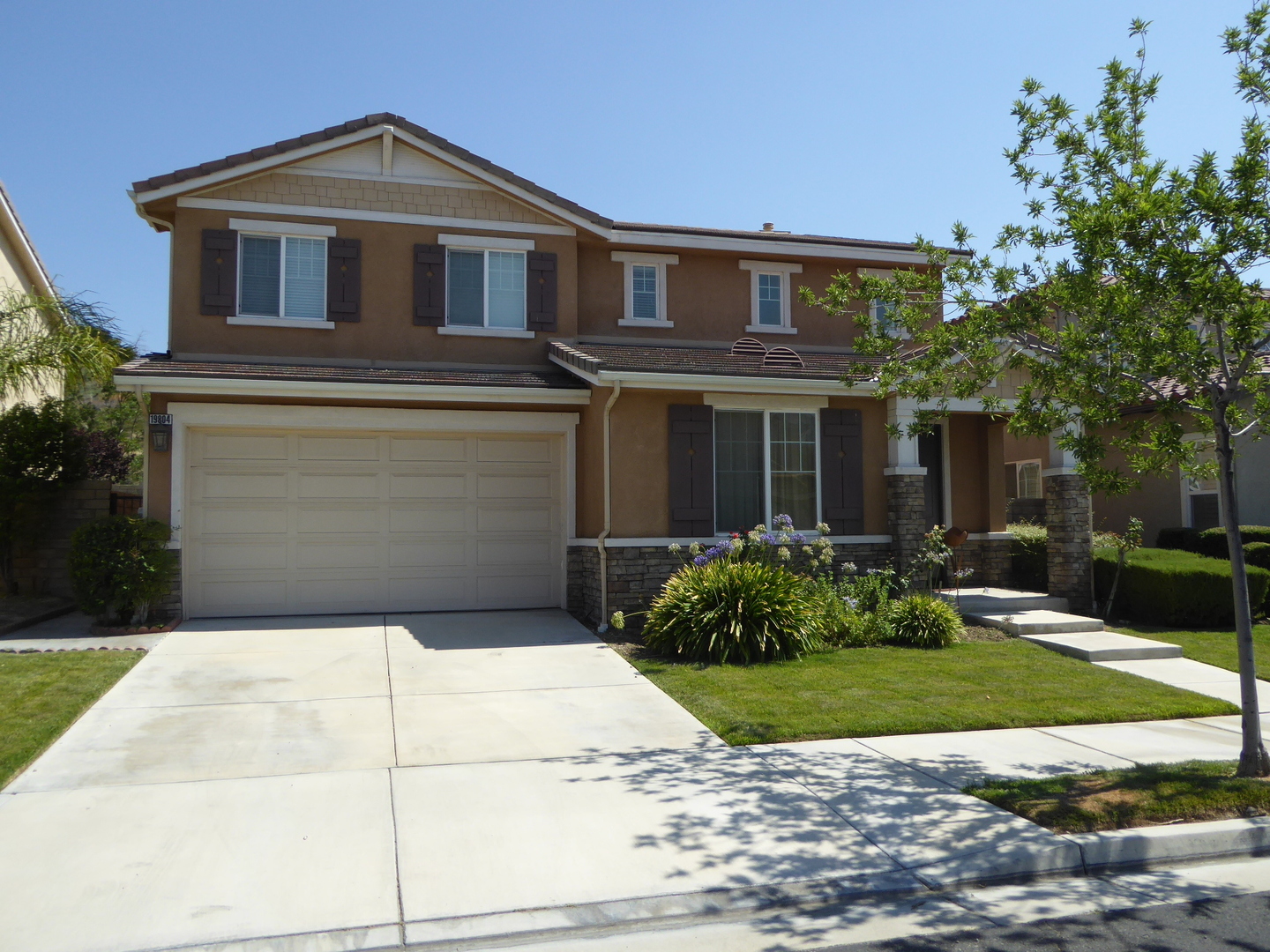 Newhall House: 19804 Alyssa Drive