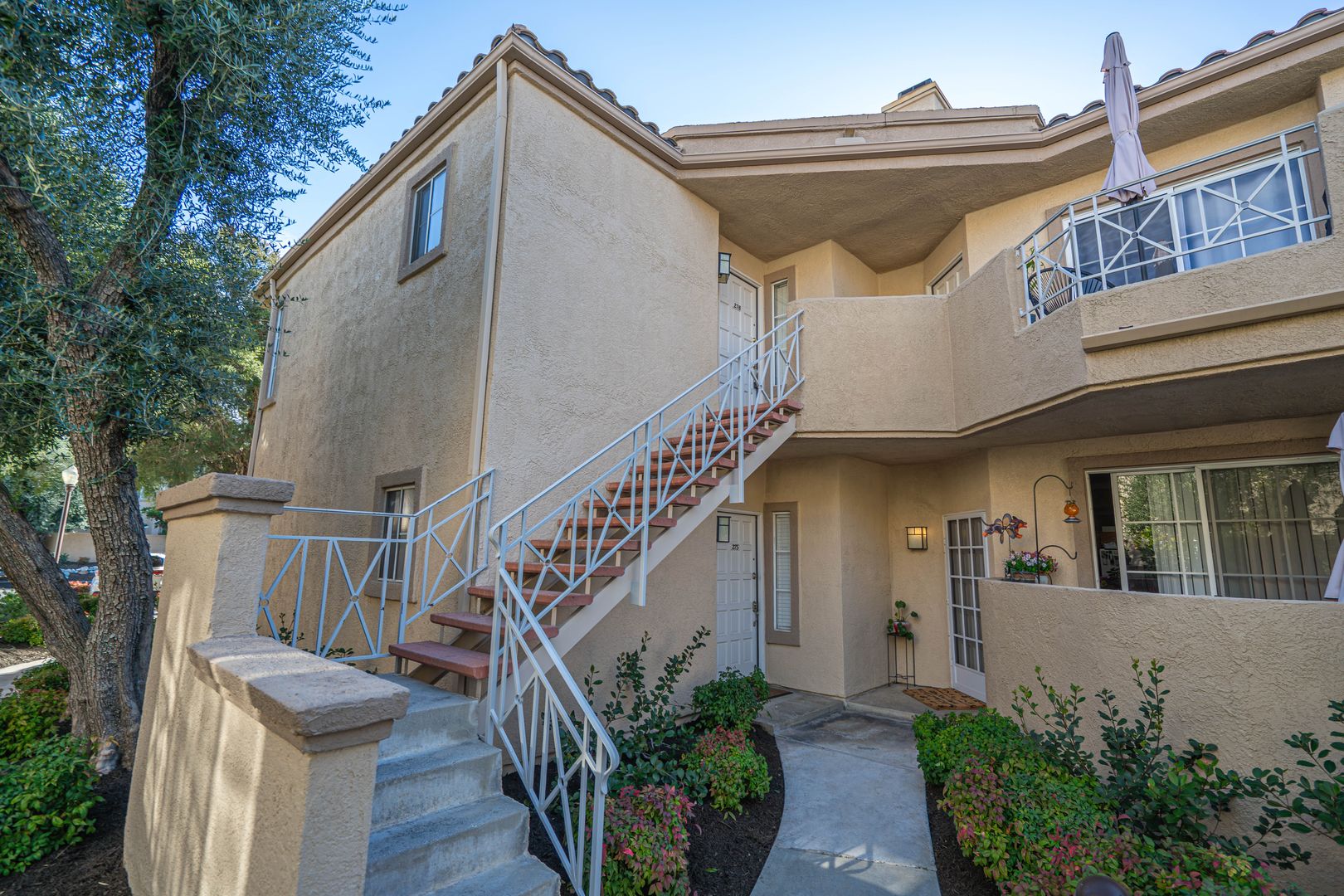 Valencia Condo: 23633 Del Monte #276