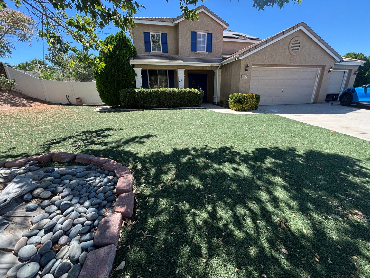 Palmdale House: 40067 Villa Moura Drive