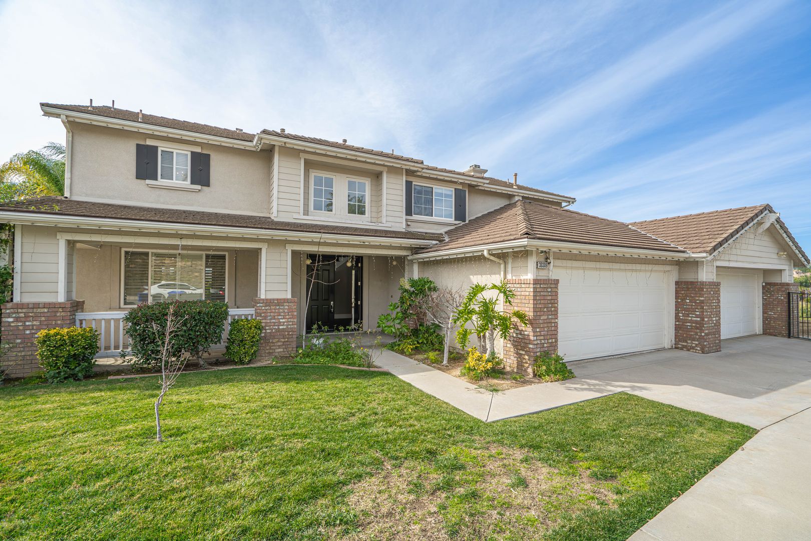 Castaic House: 30309 Mallorca Place