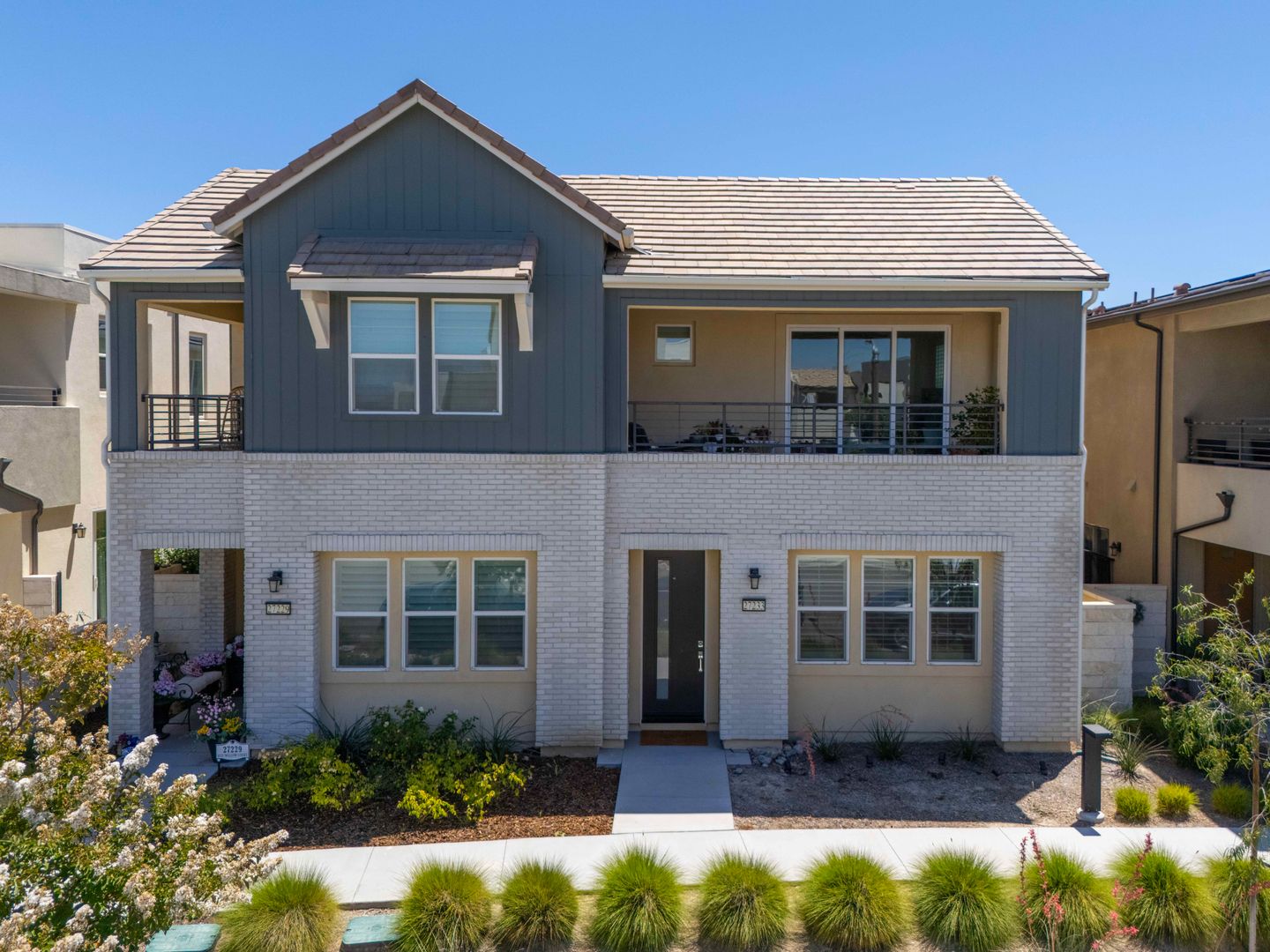 Valencia House: 27233 Red Willow Court