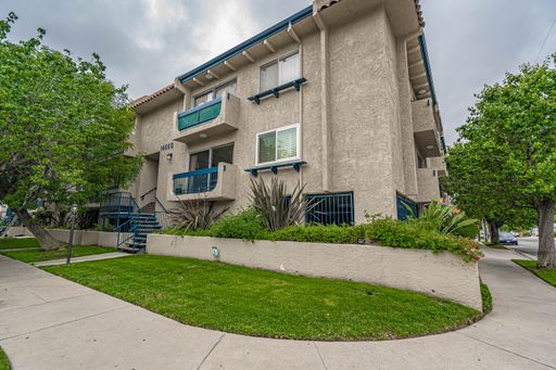 2 Bedroom Condo for Rent in Sherman Oaks! – photo 1