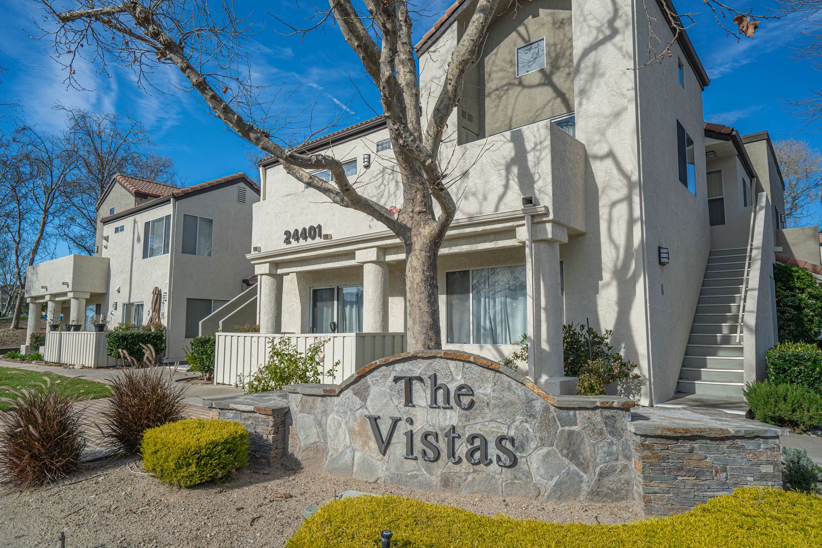 Newhall Condo: 24401 Valle Del Oro #204