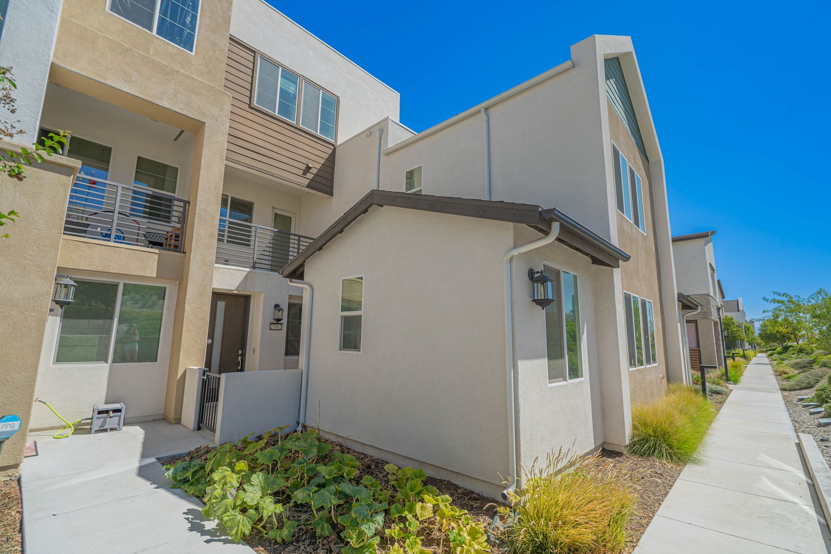 Valencia House: 27062 W. Painted Sky Way