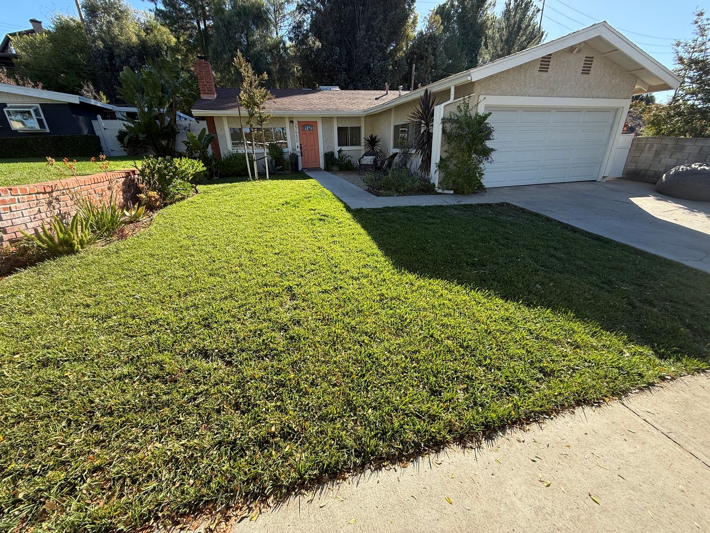 Santa Clarita House: 27660 Santa Clarita Road