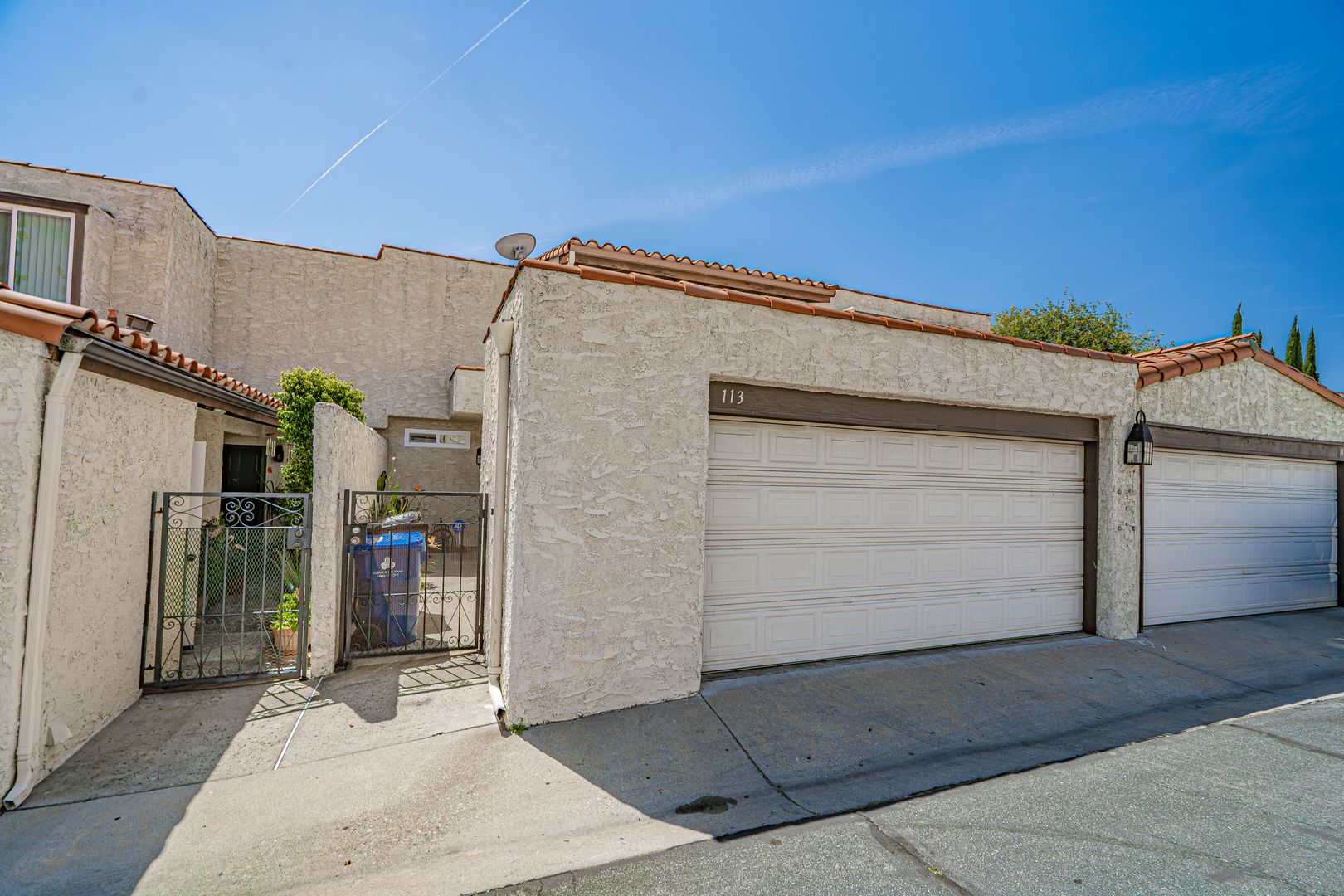 Panorama City Condo: 9025 Willis Avenue #113