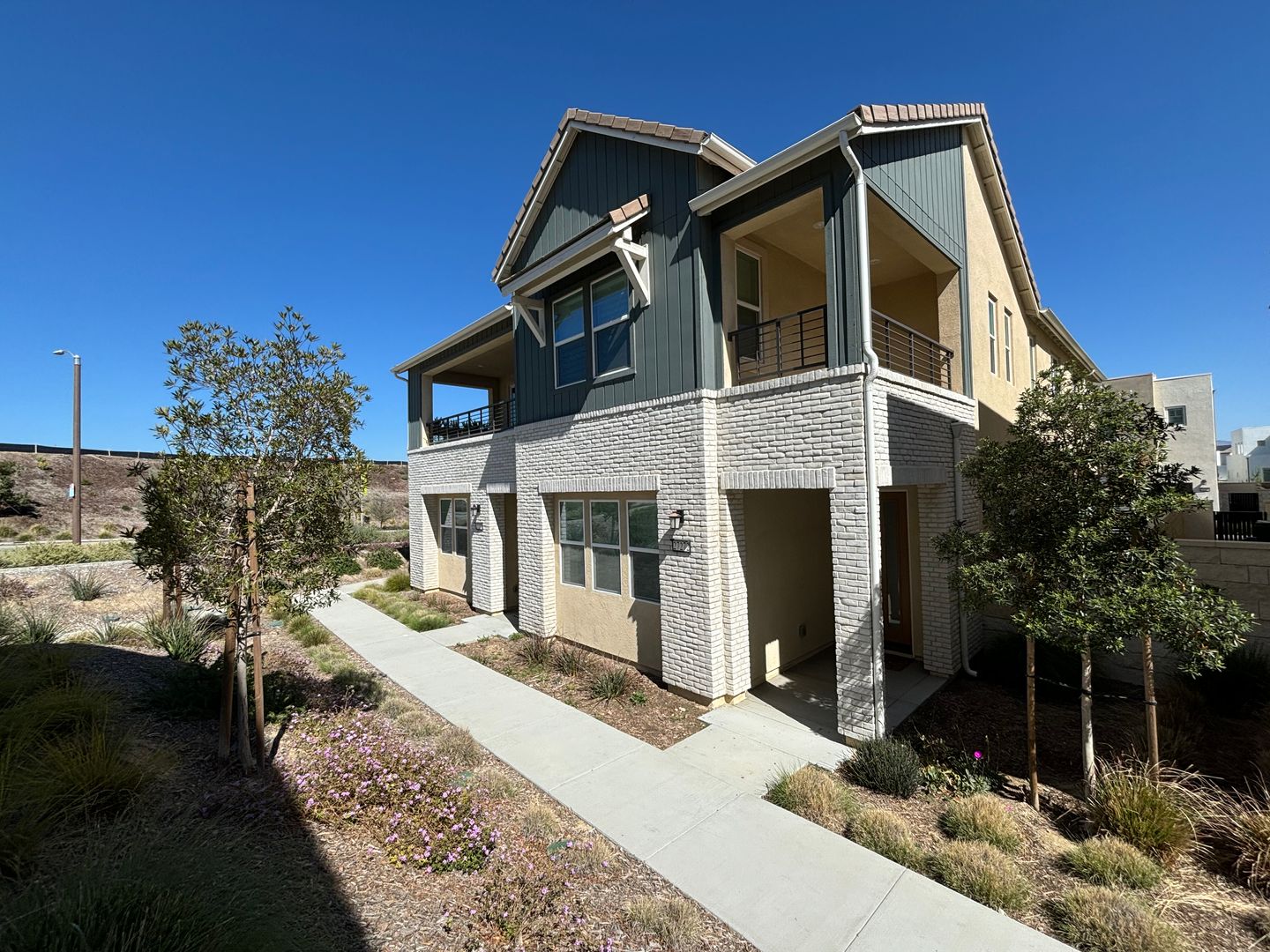 Valencia House: 27272 Red Willow Court