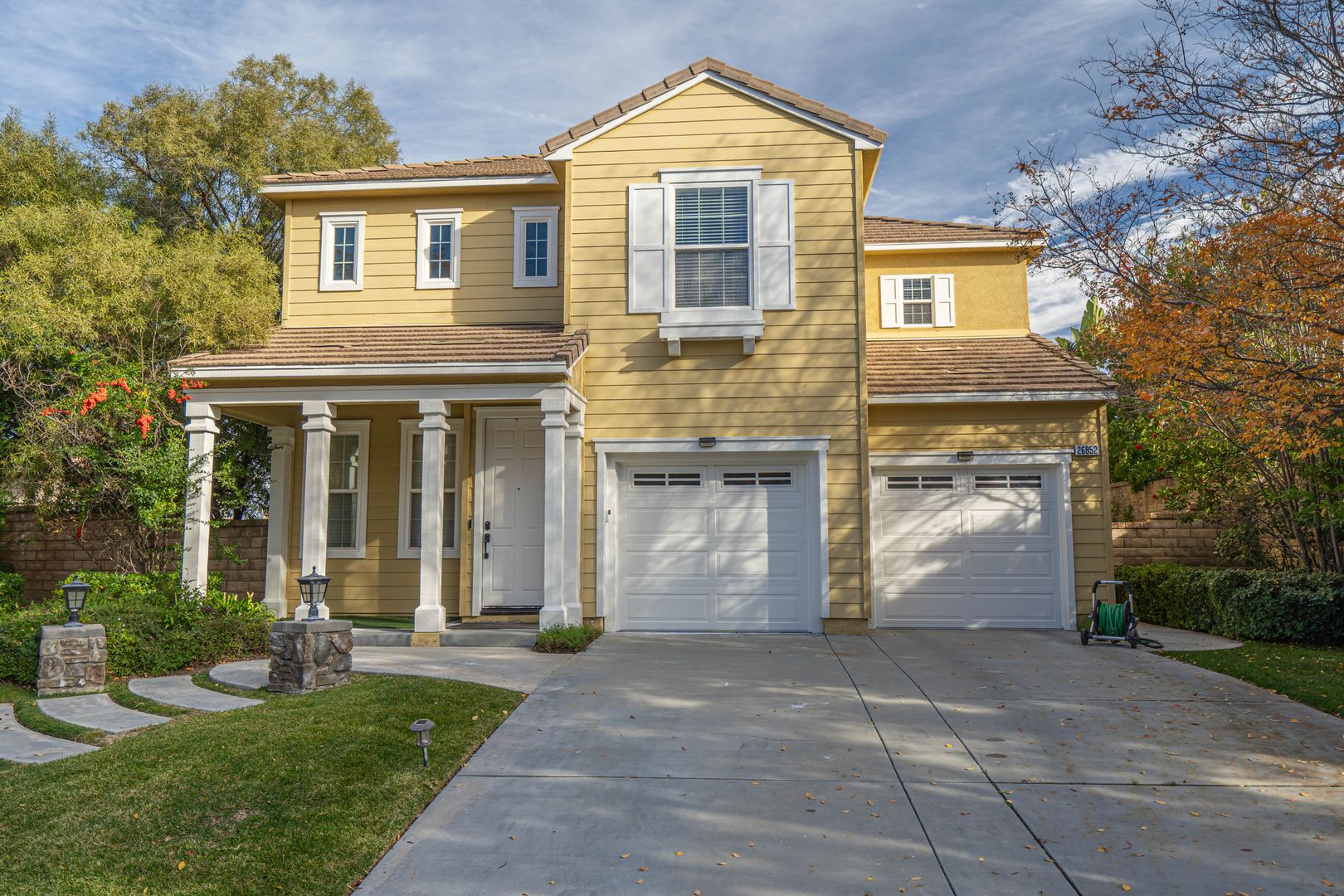 Valencia House: 26852 Cottonwood Court