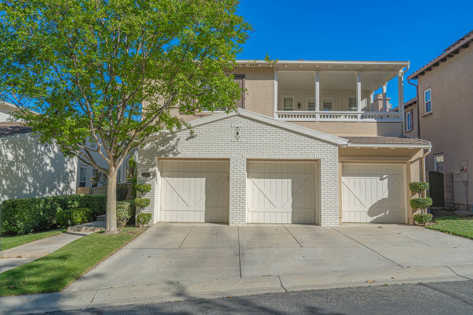 Santa Clarita House: 24903 Ironwood Drive