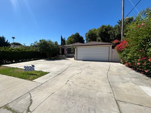 Beautiful Single-Story 4-Bedroom Home with RV Parking in Woodland Hills!