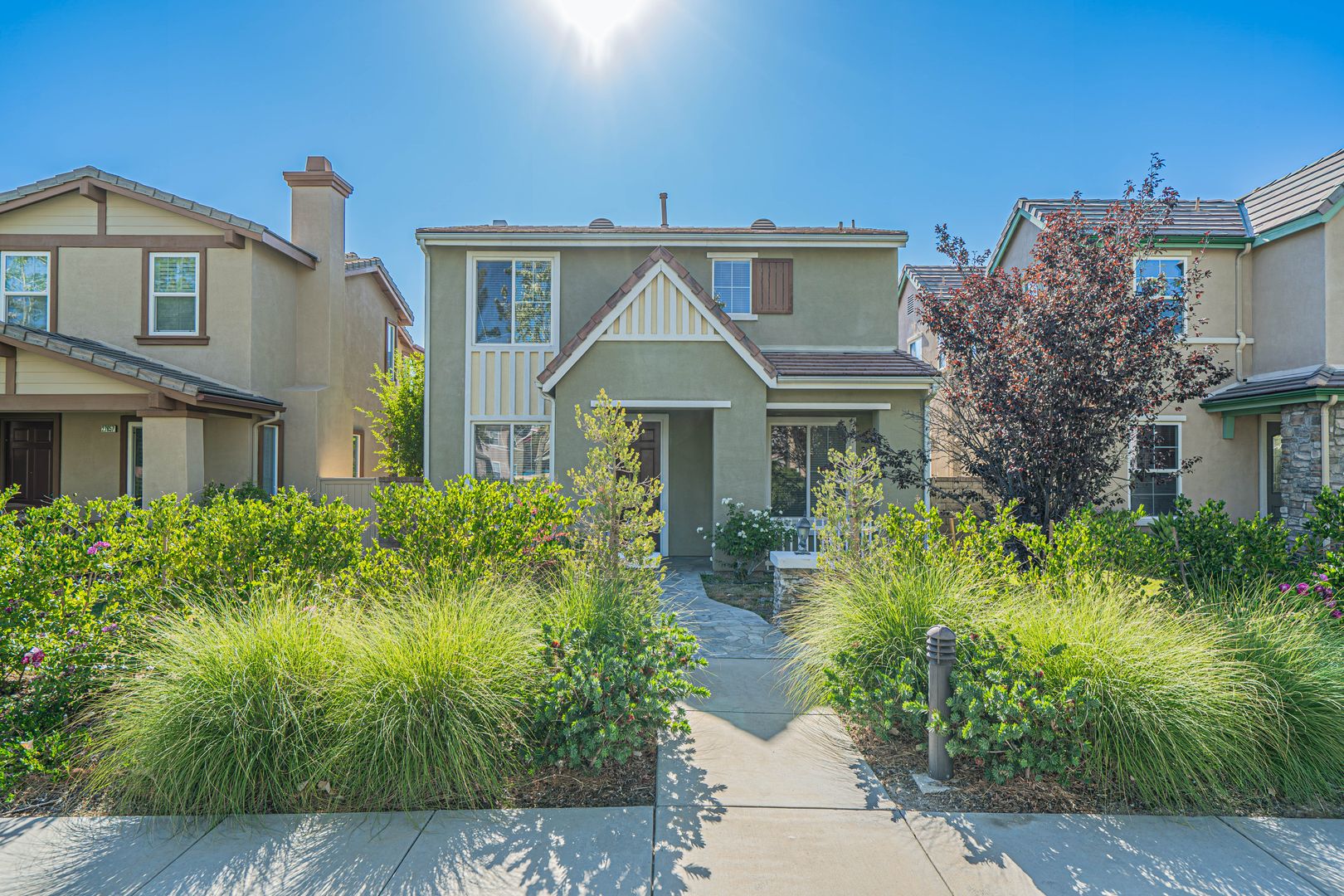 Valencia House: 27663 Sunny Creek