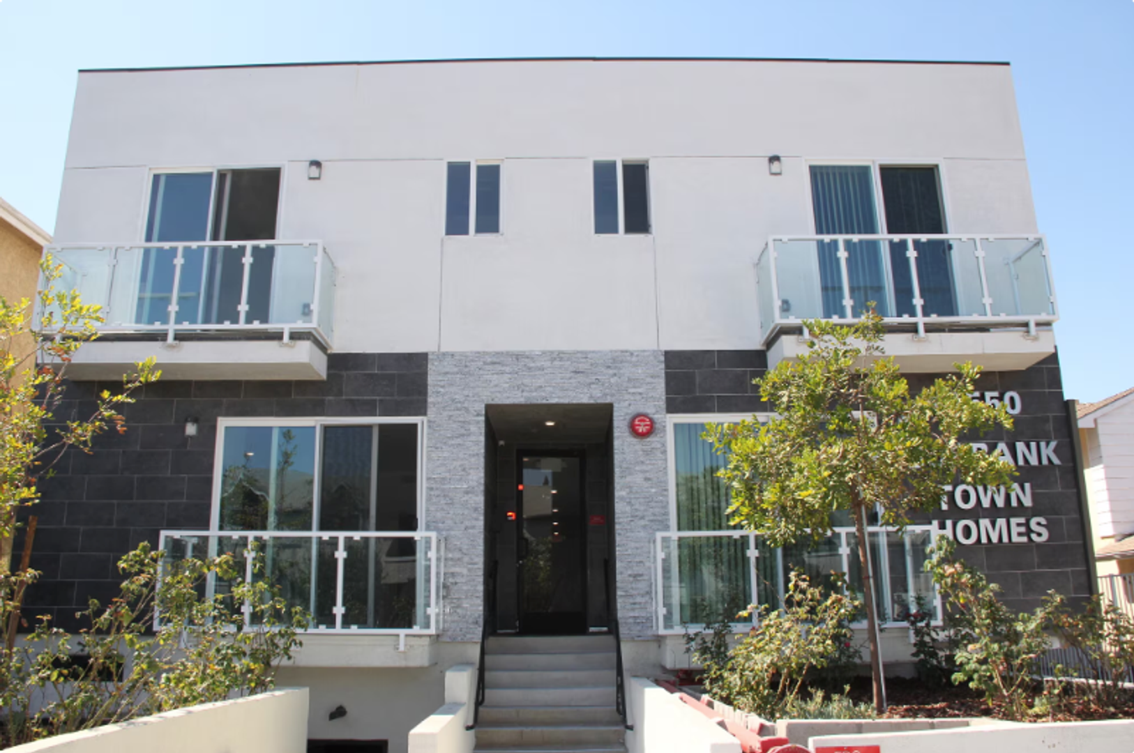 Sherman Oaks Townhome: 14550 Burbank Boulevard #103