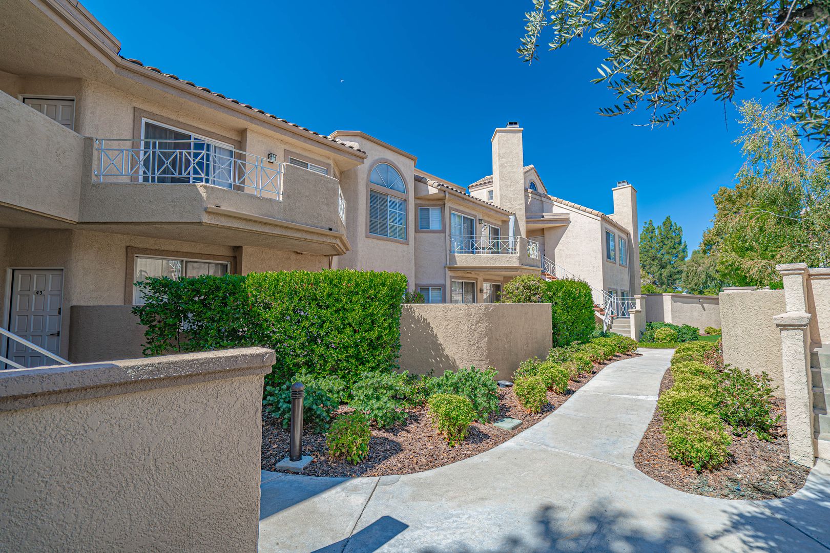 Valencia Condo: 23921 Del Monte #44