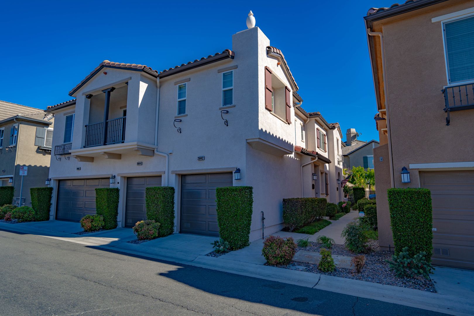 Saugus Townhome: 28442 Santa Rosa Lane
