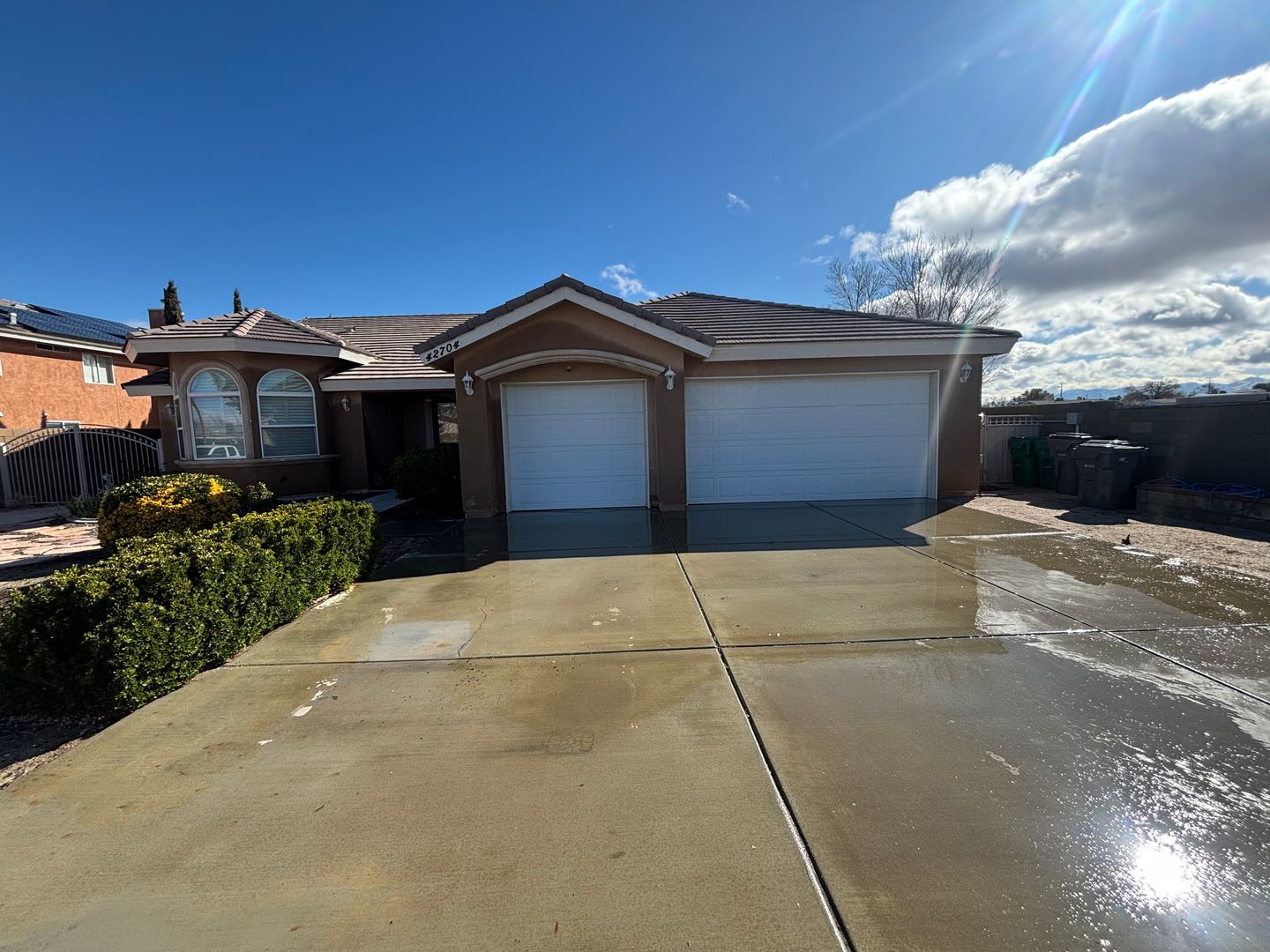 Lancaster House: 42704 23rd Street West