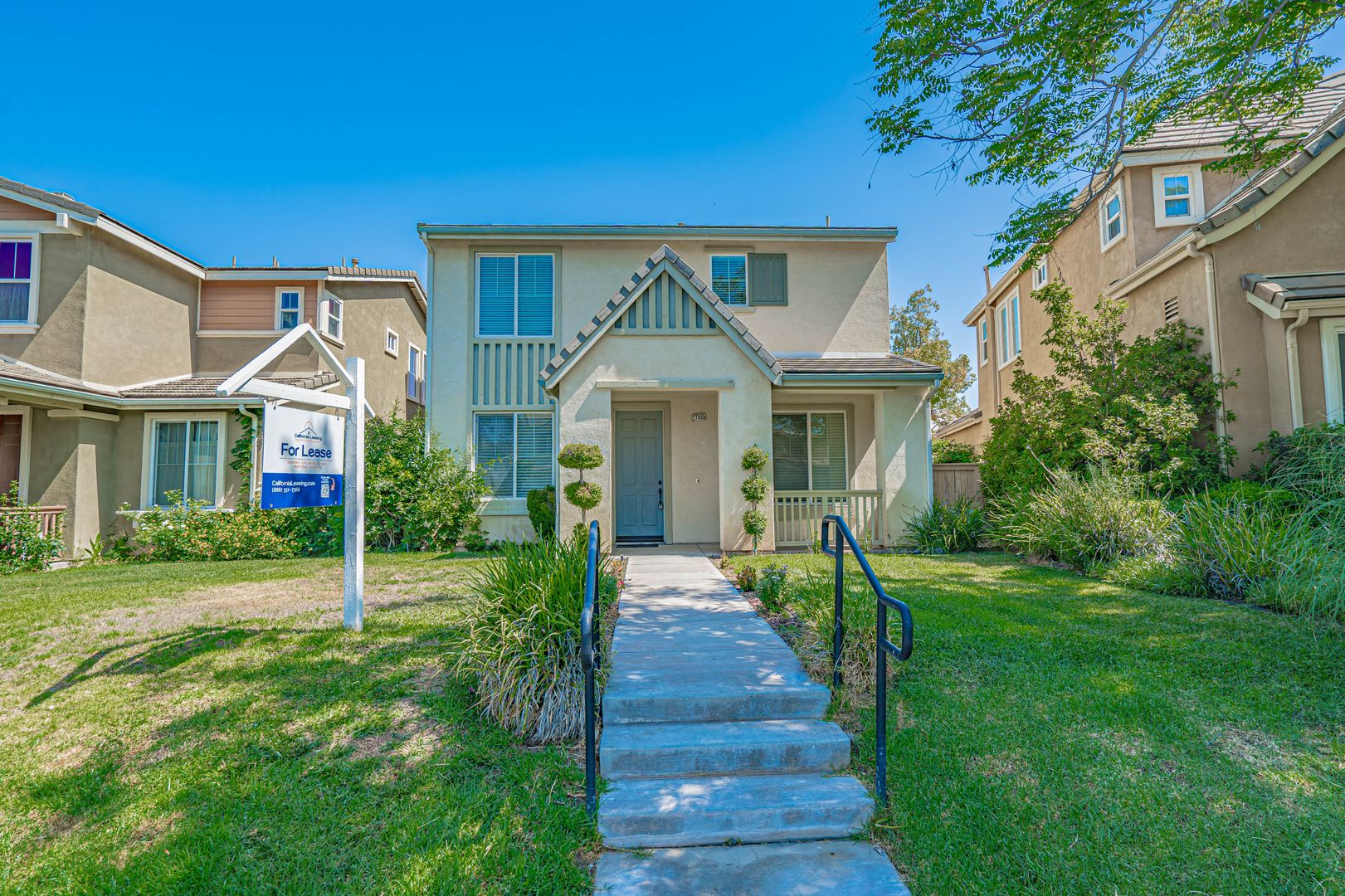 Valencia House: 27505 Weeping Willow Dr.