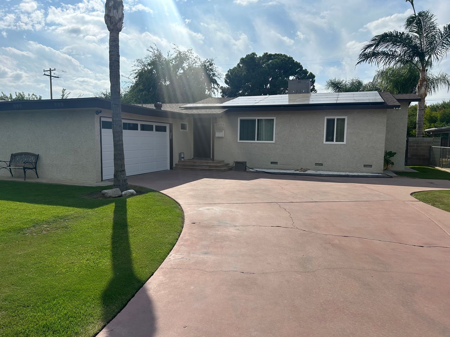 Wasco House: 933 Cedar Avenue
