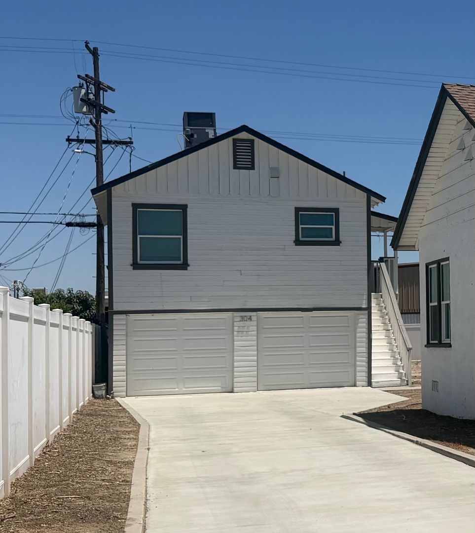 Wasco House: 304 E Street