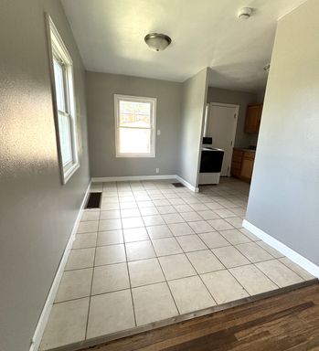 Listing photo thumbnail