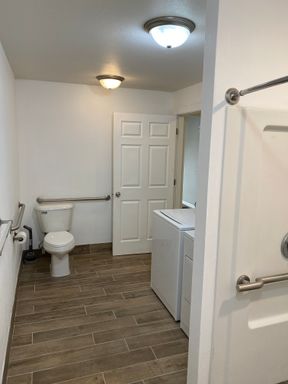 Listing photo thumbnail