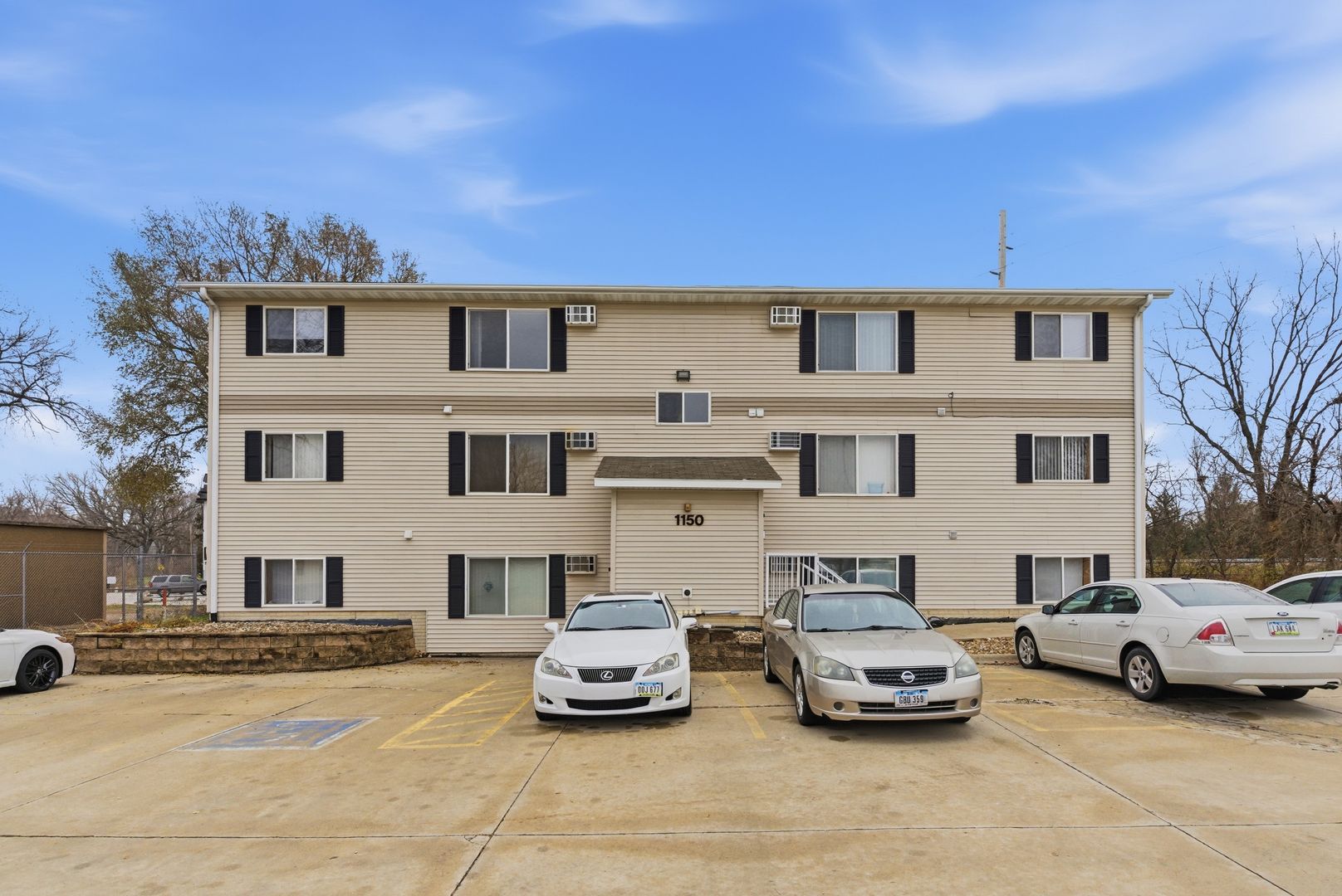 Waterloo Apartment: 1150 Home Park Blvd