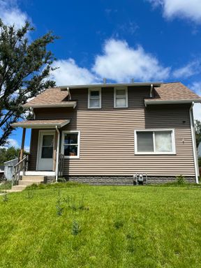 926 Kern, Waterloo, IA 50703
