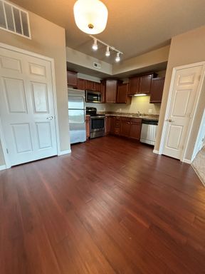 230 West Hills Lane, #09, Waterloo, IA 50701