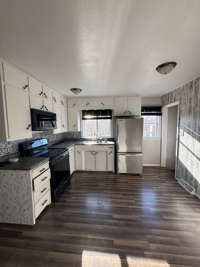 Hudson House: 113 Pleasant Drive