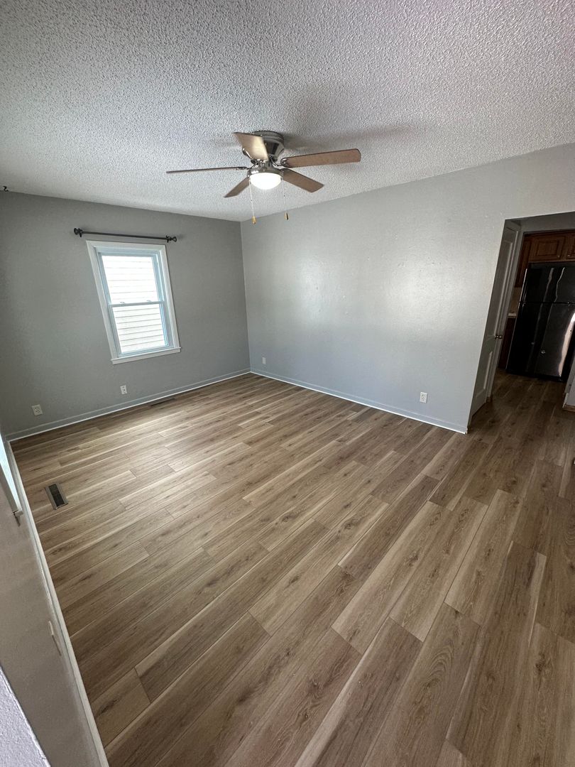 Waterloo House: 638 Kirkwood Ave