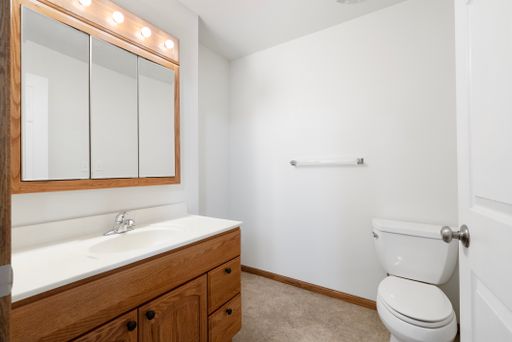 Listing photo thumbnail