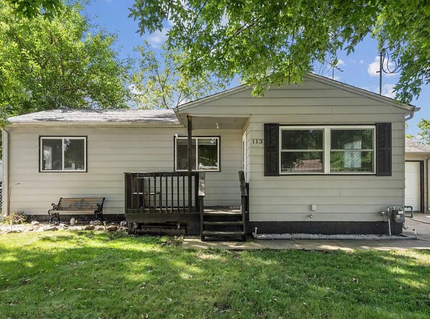 Hudson House: 113 Pleasant Drive