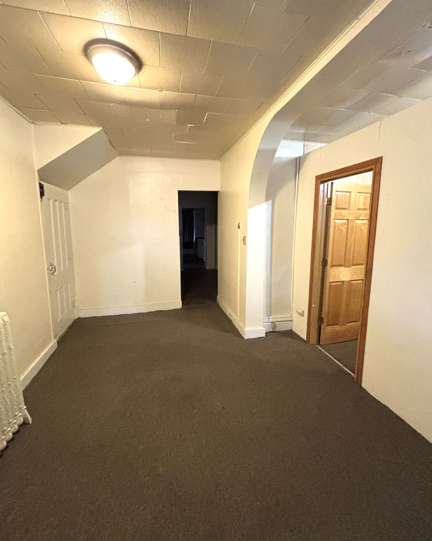 Waterloo Apartment: 309 Franklin St