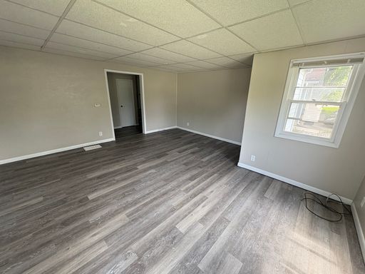 Listing photo thumbnail