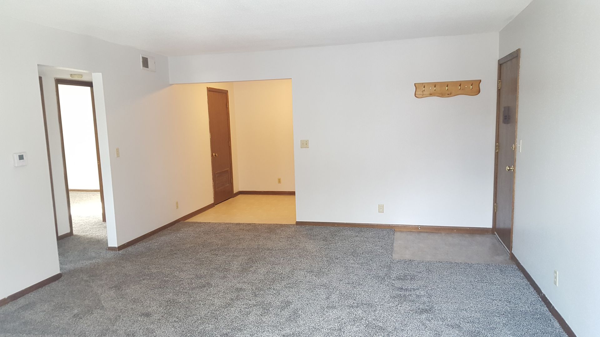 Waterloo Apartment: 733 - 747 Russell Road