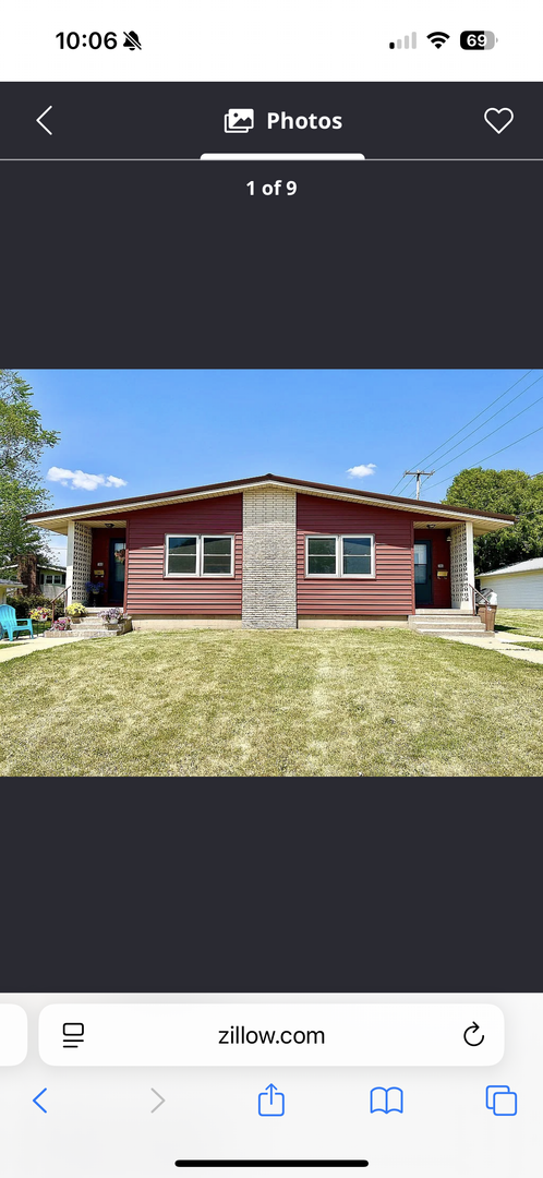 Cozy 2 Bedroom 1 Bath Duplex