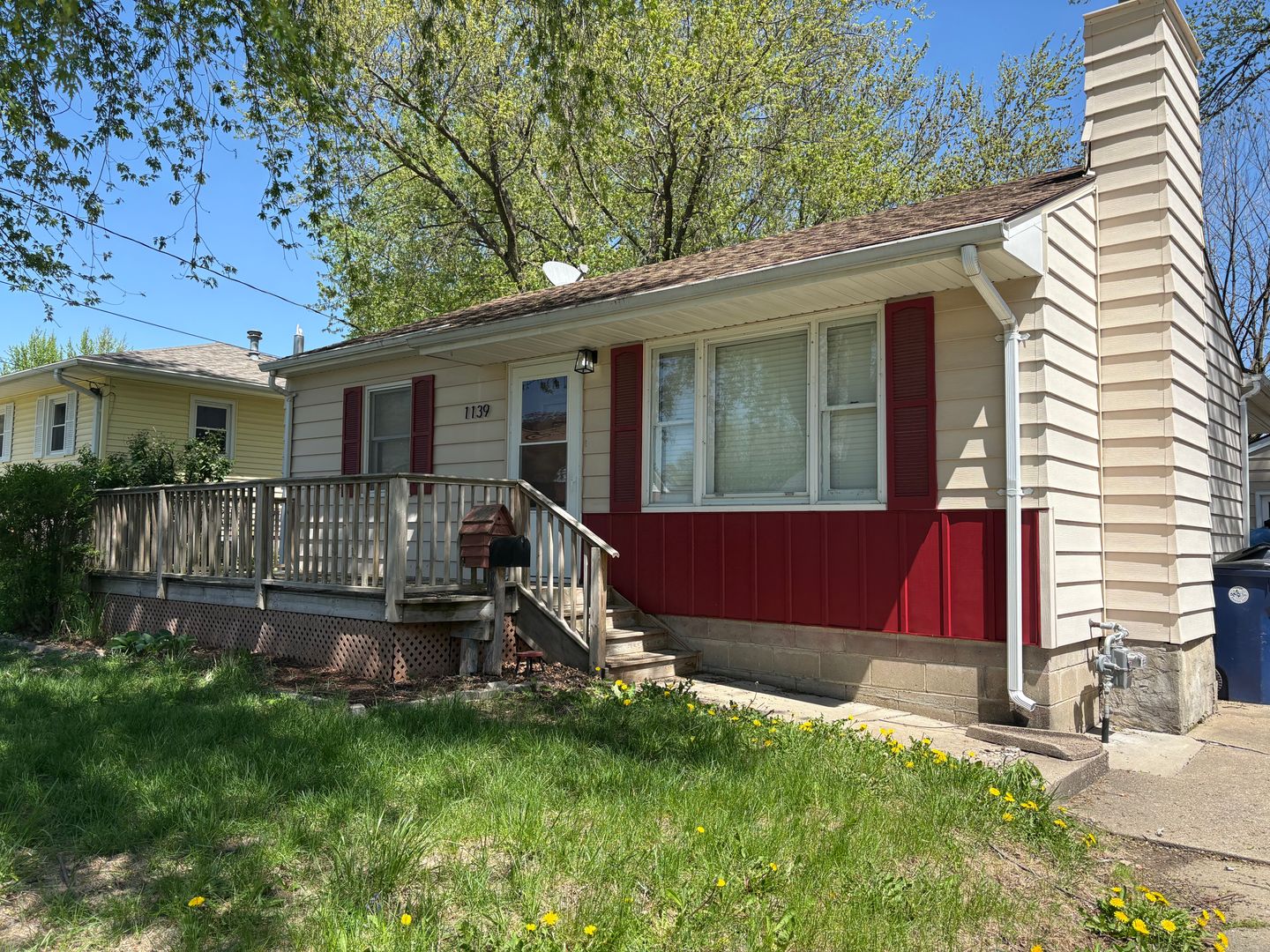 Waterloo House: 1139 Oregon St
